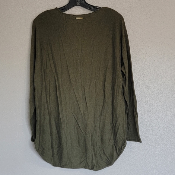 MICHAEL KORS WOMEN'S WOVEN LONG SLEEVES PULLOVER GREEN TOP/ M. - Picture 2 of 13